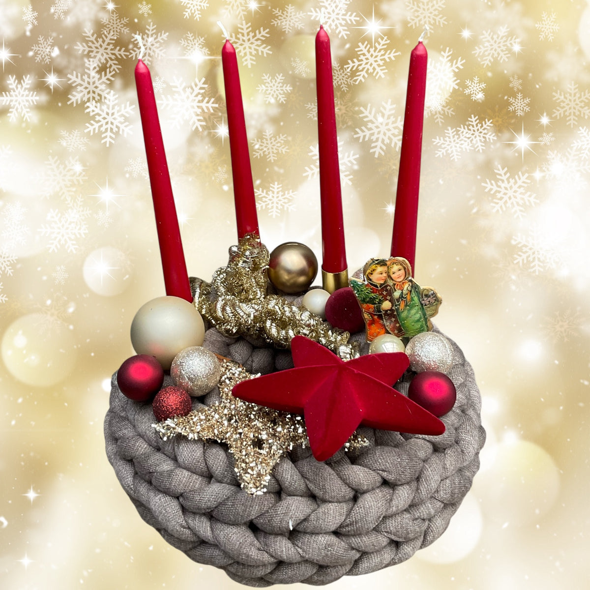 Ein gestrickter geschm  Adventskranz 29cm 
