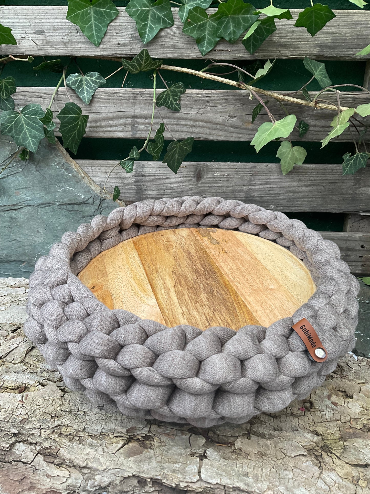 Tablett 🤎 Hellbraun Gr. L